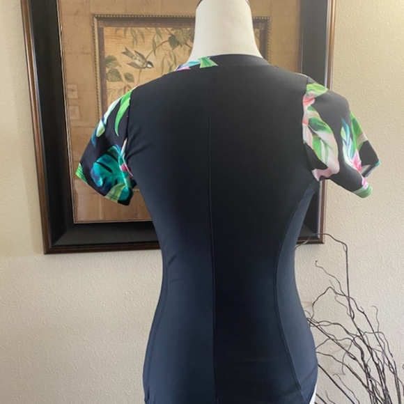 Next One Piece Shirt Sleeve Zip Swimsuit - Picture 2 of 3